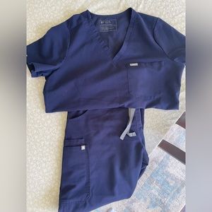 Figs navy scrubs